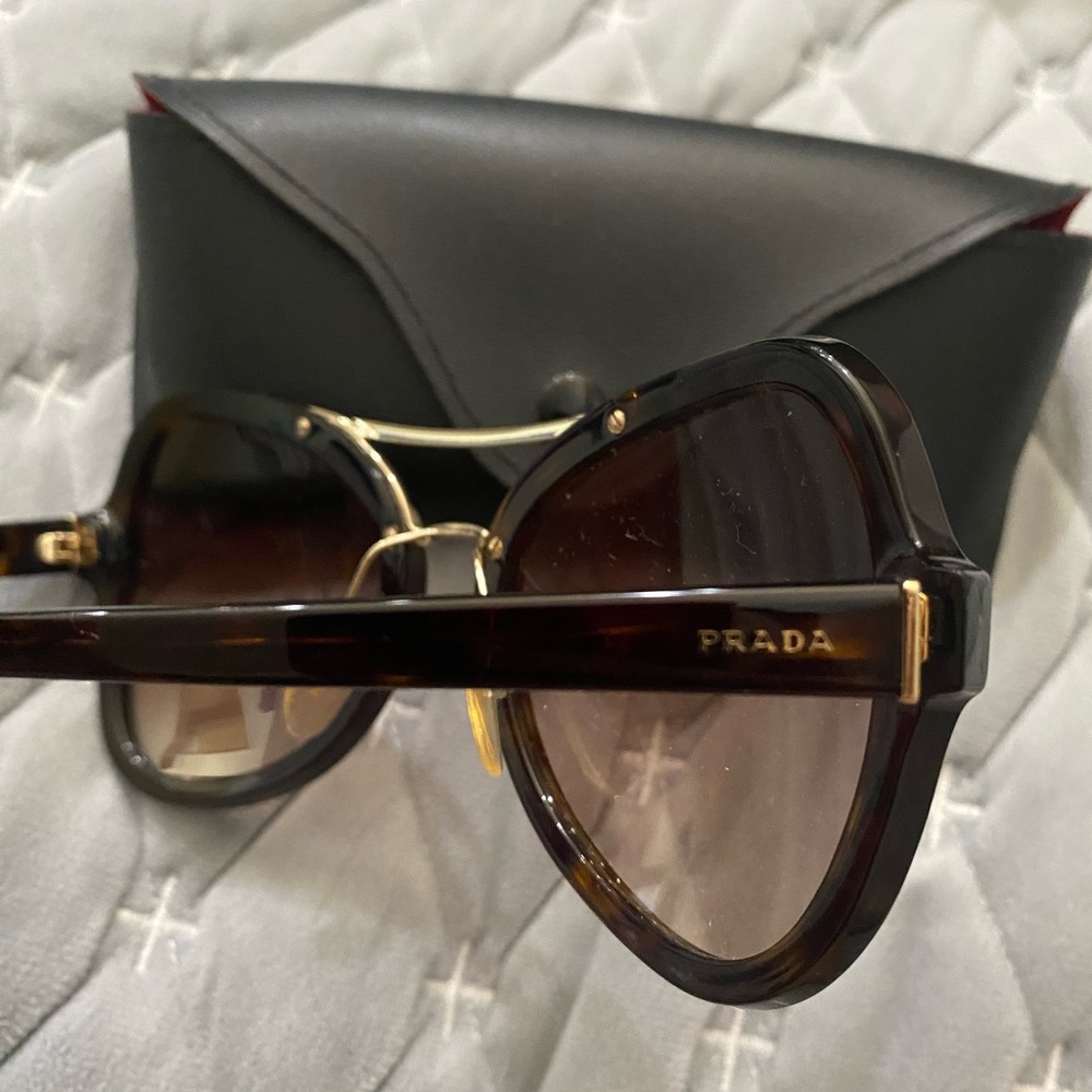 Prada Tortoise Shell Sunglasses with Gold Accent - Picture 4 of 4